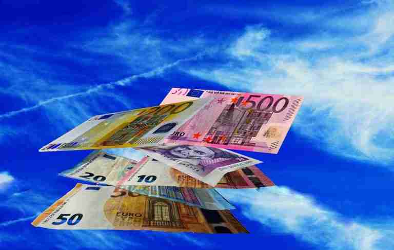 Al via incentivi per le PMI fino a 130 milioni, lo comunica il Mise
